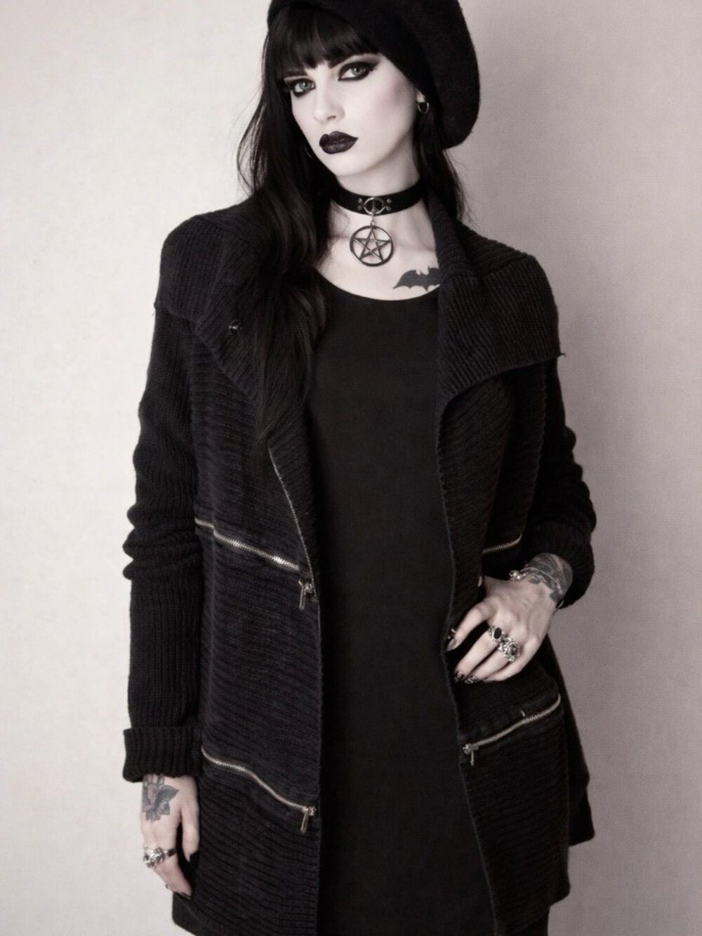 90s Rocker Zipper Sweater Jacket Top Futuristic Grunge Gothic Y2K Vintage M